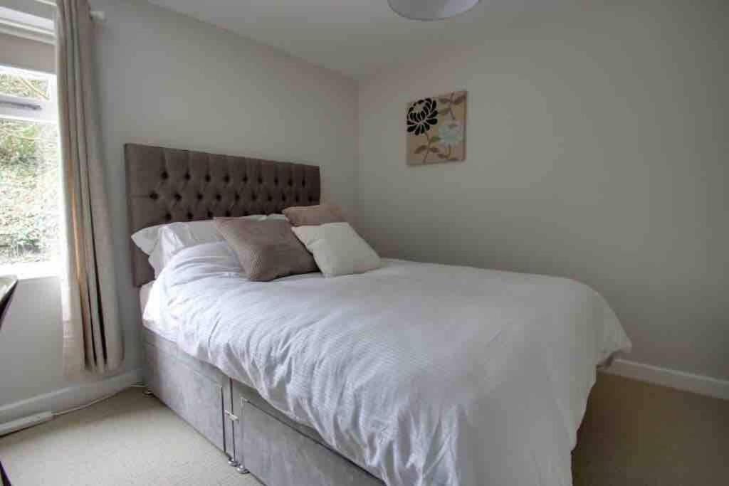 Bakewell- Super Central 2 Bed Apartment Luaran gambar