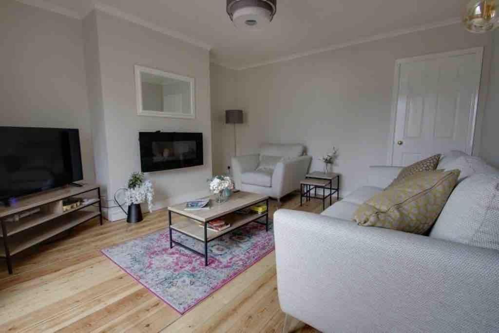 Bakewell- Super Central 2 Bed Apartment Luaran gambar